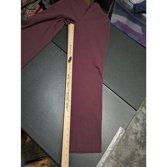 Counterparts Burgandy Pull-on Style Flat Front Straight Legs Women's 10 - Picture 6 of 6